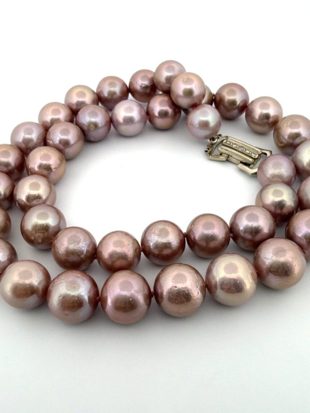 Lavender Cultured Pearl Necklace 14K Gold Diamond Clasp 20" 11-13mm